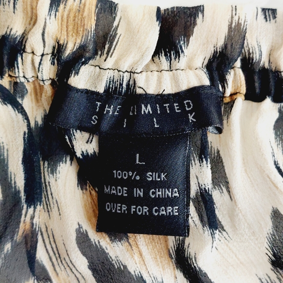 The Limited Silk Leopard Print Elastic Detail Long Sleeve Off Shoulder Top P4776 - Picture 5 of 7